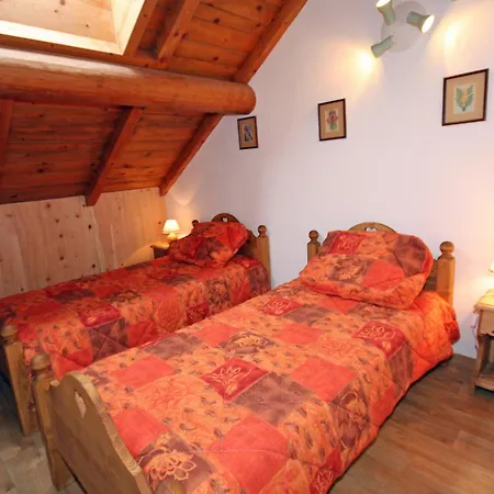 Apartment Duplex Cosy 4 Pers. A Valloire, Proche Telecabine Et Loisirs, Avec Jardin Et Parking Prive - Fr-1-263-206 *