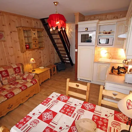 Duplex Cosy 4 Pers. A Valloire, Proche Telecabine Et Loisirs, Avec Jardin Et Parking Prive - Fr-1-263-206 * Valloire